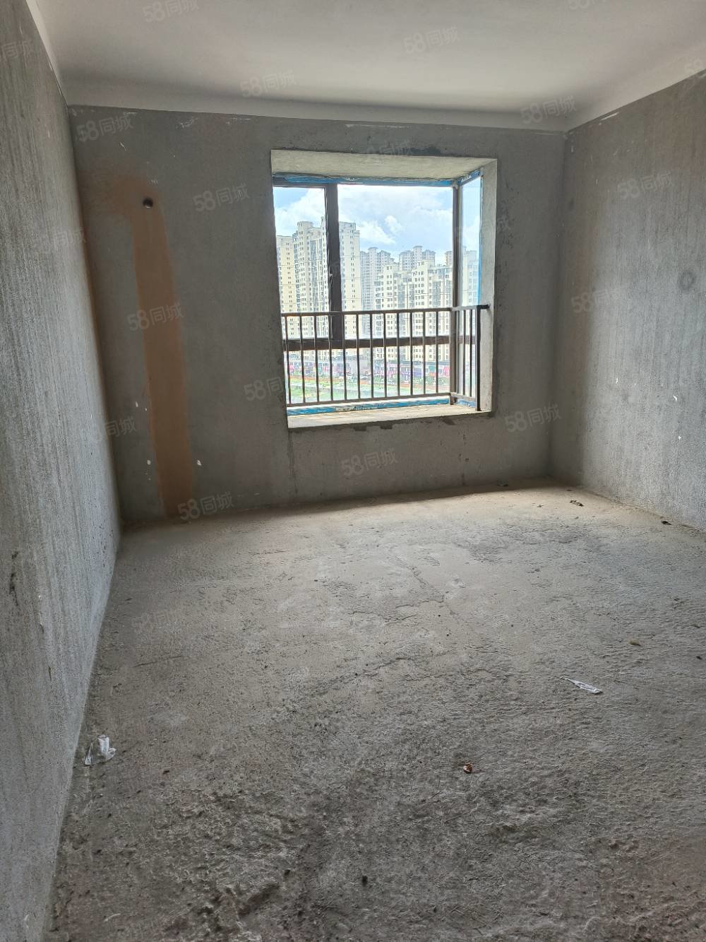 水寨瀛台3室2厅2卫125.59㎡南北61.6万