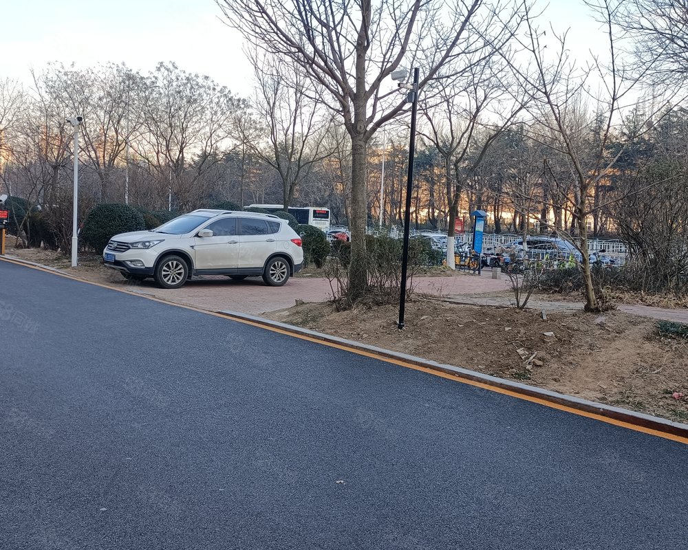 赛福特时空广场学苑路