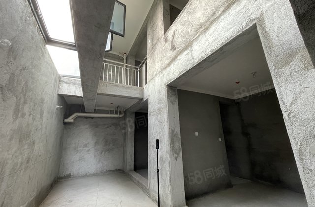 润安万和城5室3厅168㎡76.5万二手房图片