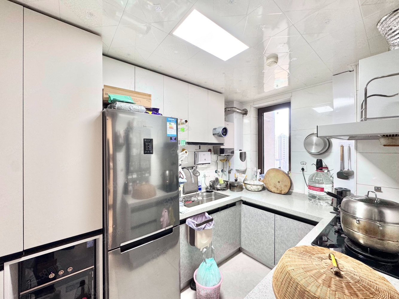 安新路6號院2室2廳1衛(wèi)86㎡南北780萬