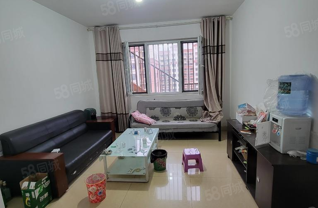 高新区 先锋社区 有证免大税送储藏室 中间楼层 随时看房