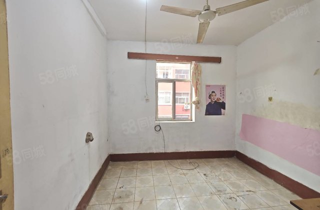 国棉厂北院 医疗配套成熟 南北通透 购物方便 正规商品房