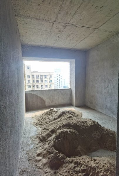 宜阳小区3室2厅2卫131㎡南北165万