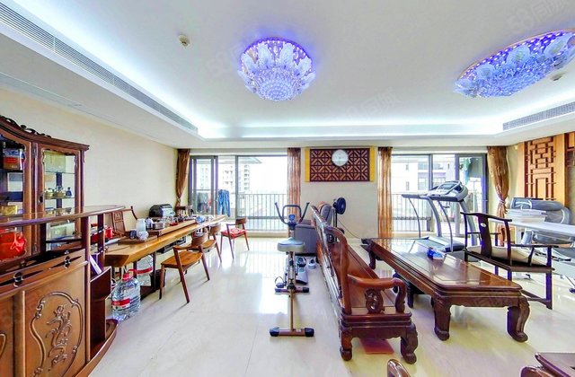 誉峰3室2厅206.73㎡1950万二手房图片