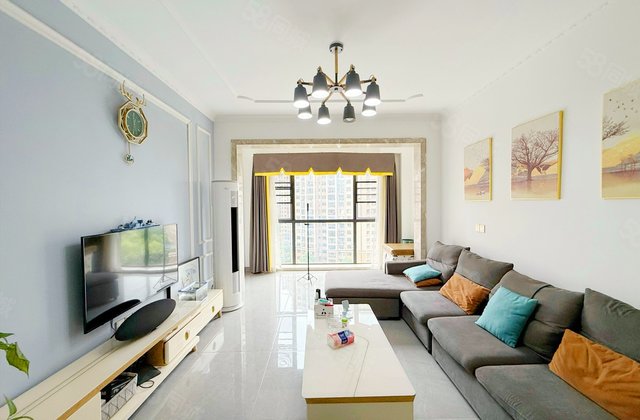 辉煌国际城(二期)3室2厅100.38㎡110万二手房图片