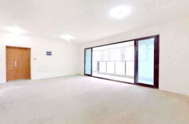 梵悦里4室2厅160.06㎡138万二手房图片