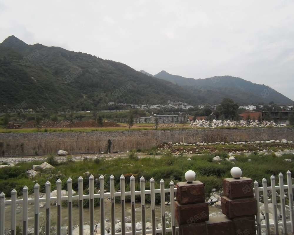 鸿禧山庄绕城高速以外