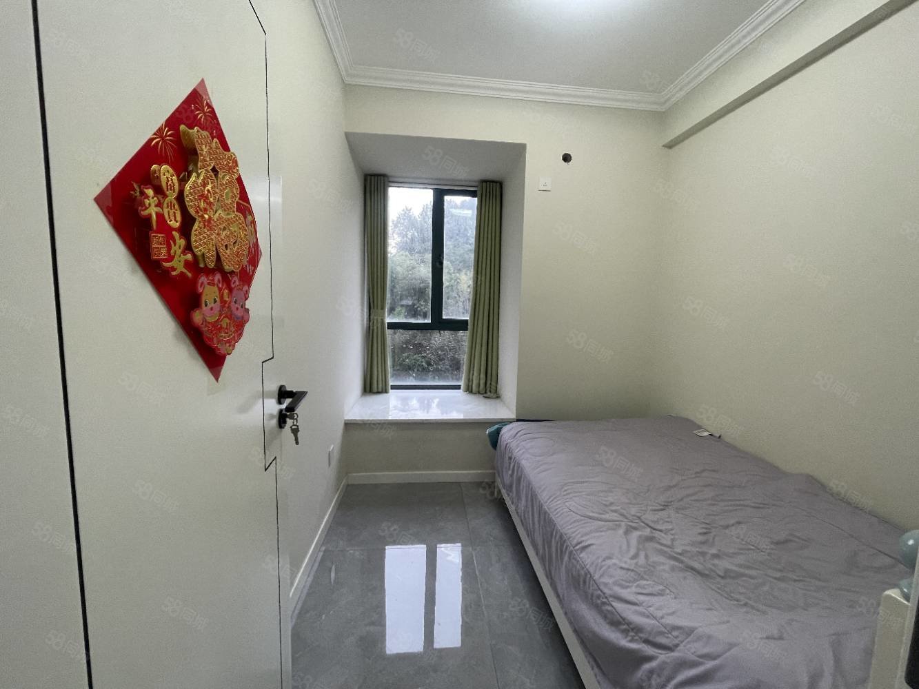 和昌国际城二期4室2厅1卫110㎡南北69万