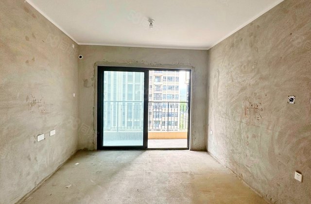 华发依山郡3室2厅93.93㎡63万二手房图片