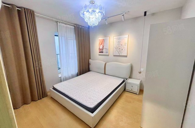 金地格林传奇3室4厅123㎡135万二手房图片