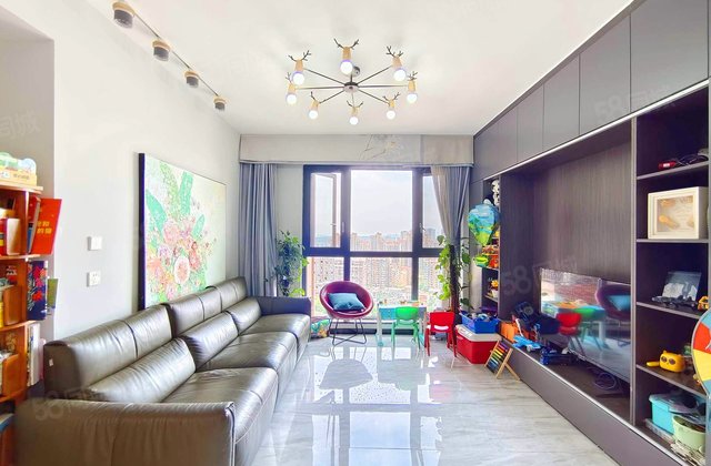 汉嘉国际社区3室2厅122.86㎡134.6万二手房图片