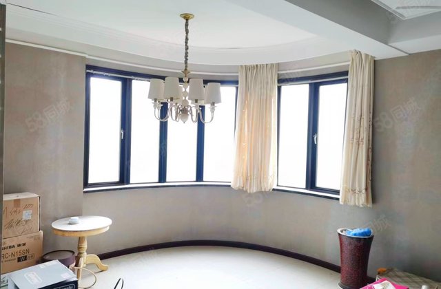 西安锦园4室2厅172㎡245万二手房图片