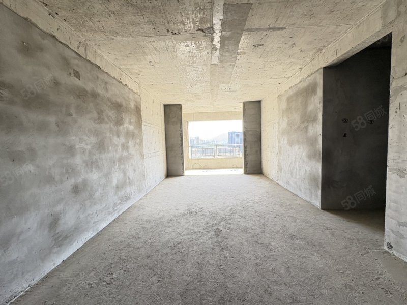 百强世纪城3室2厅2卫120㎡南北110万