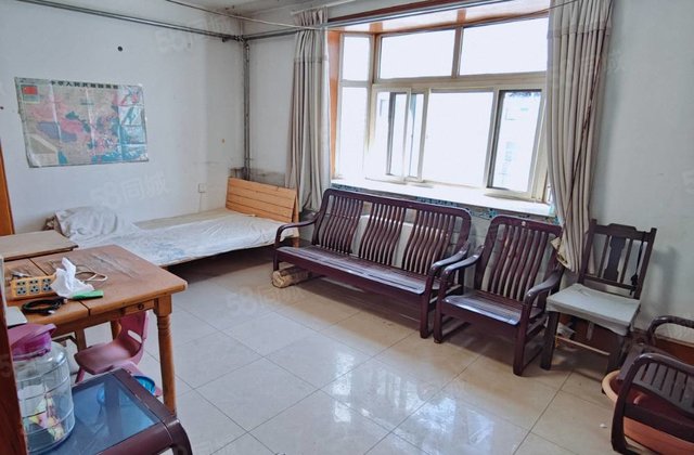 市医院家属院 低密度社区 楼层好 南北通透 小三居 商圈成熟