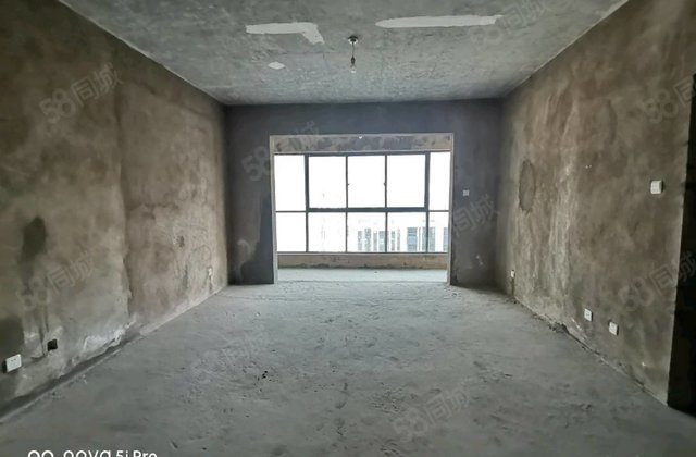 阳光上城4室2厅143㎡66万二手房图片