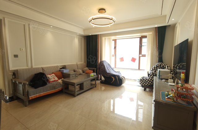 急售！文轩本部 闸口~东关国际商品~精装四室带车位