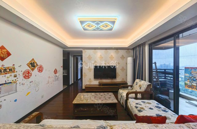 万科金域缇香一期4室2厅128.63㎡163万二手房图片