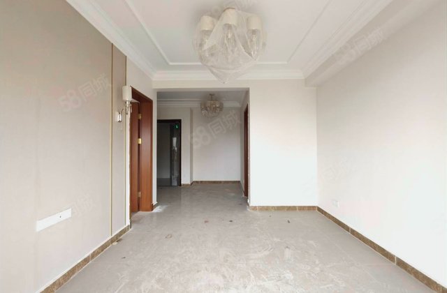 恒大云湖上郡御龙台四组团(7.3)2室2厅81㎡46万二手房图片