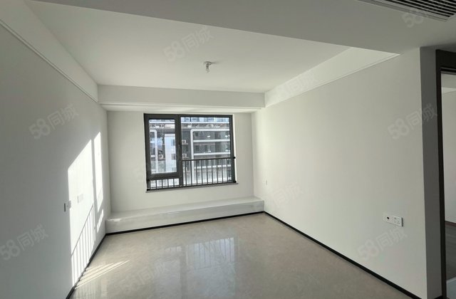 越秀星樾3室2厅101㎡530万二手房图片