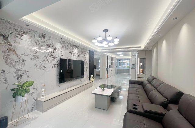 金山首府3室2厅139㎡93.9万二手房图片