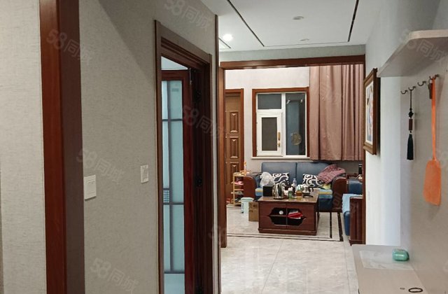 东昌东校电梯洋房331平6室4厅十前后2个院子平车储475万