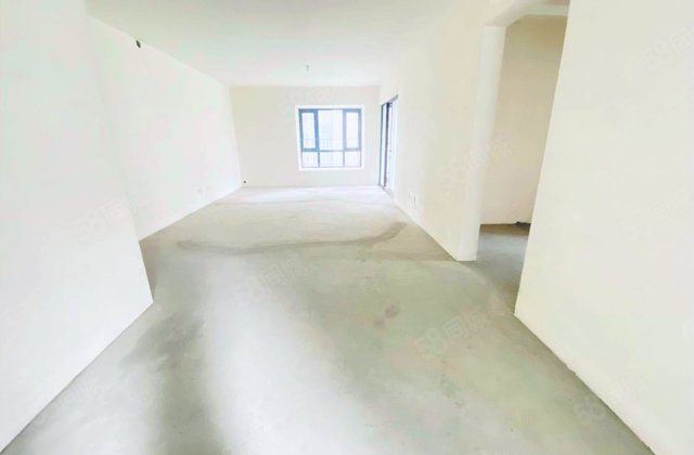 华侨城天鹅堡4室2厅166.3㎡360万二手房图片