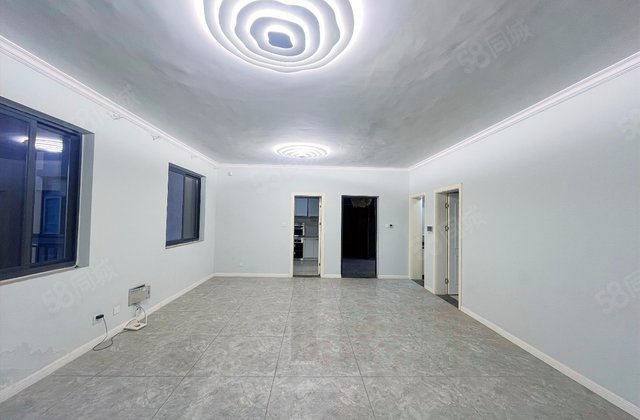 湟普国际湟座4室2厅141.22㎡190万二手房图片