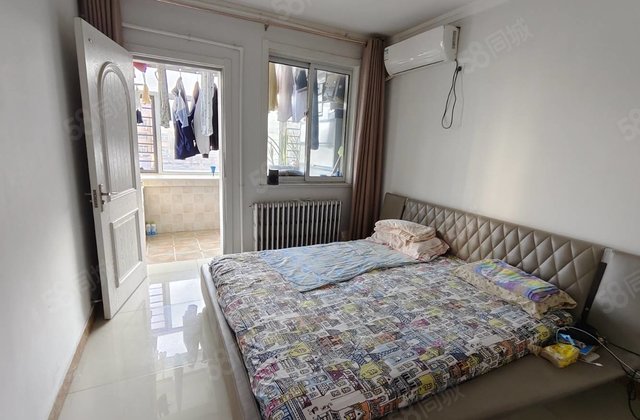 检察院小区  多层精装三居室 停车方便 随时可看房