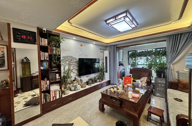 急售振兴东路徒骇河昌润莲城旁莲湖新城四室大平层送车位地下室