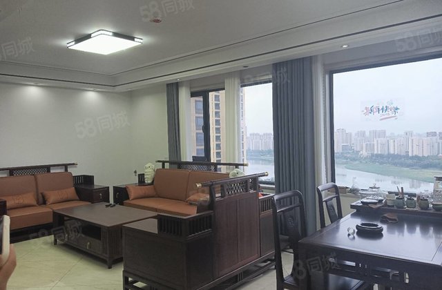 百合新城 集美一品 观景房 带车位储藏室 免大税 拎包入住