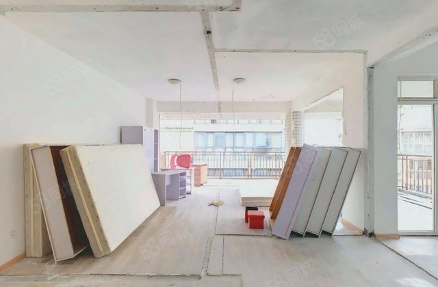 丽都帝景4室2厅173.69㎡266万二手房图片