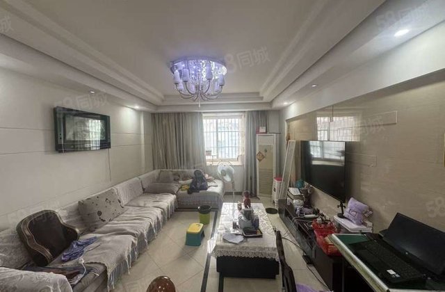 多瑙河国际公寓4室2厅105㎡46.5万二手房图片