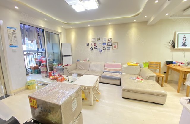 阿尔卡迪亚精装修两室       婚房刚需南北通透 诚心随看