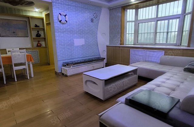 铁路安民 柳泉花园 精装中间楼层 110平 报60多正规3室