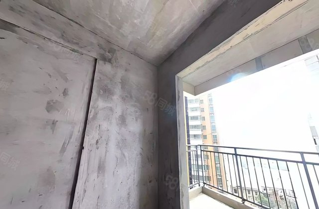 东洲水岸豪庭3室2厅120㎡42.2万二手房图片
