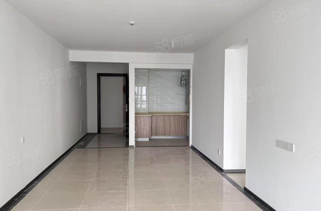 69.7  碧桂园星汇！双卫三居室！客厅通阳台！随时看房