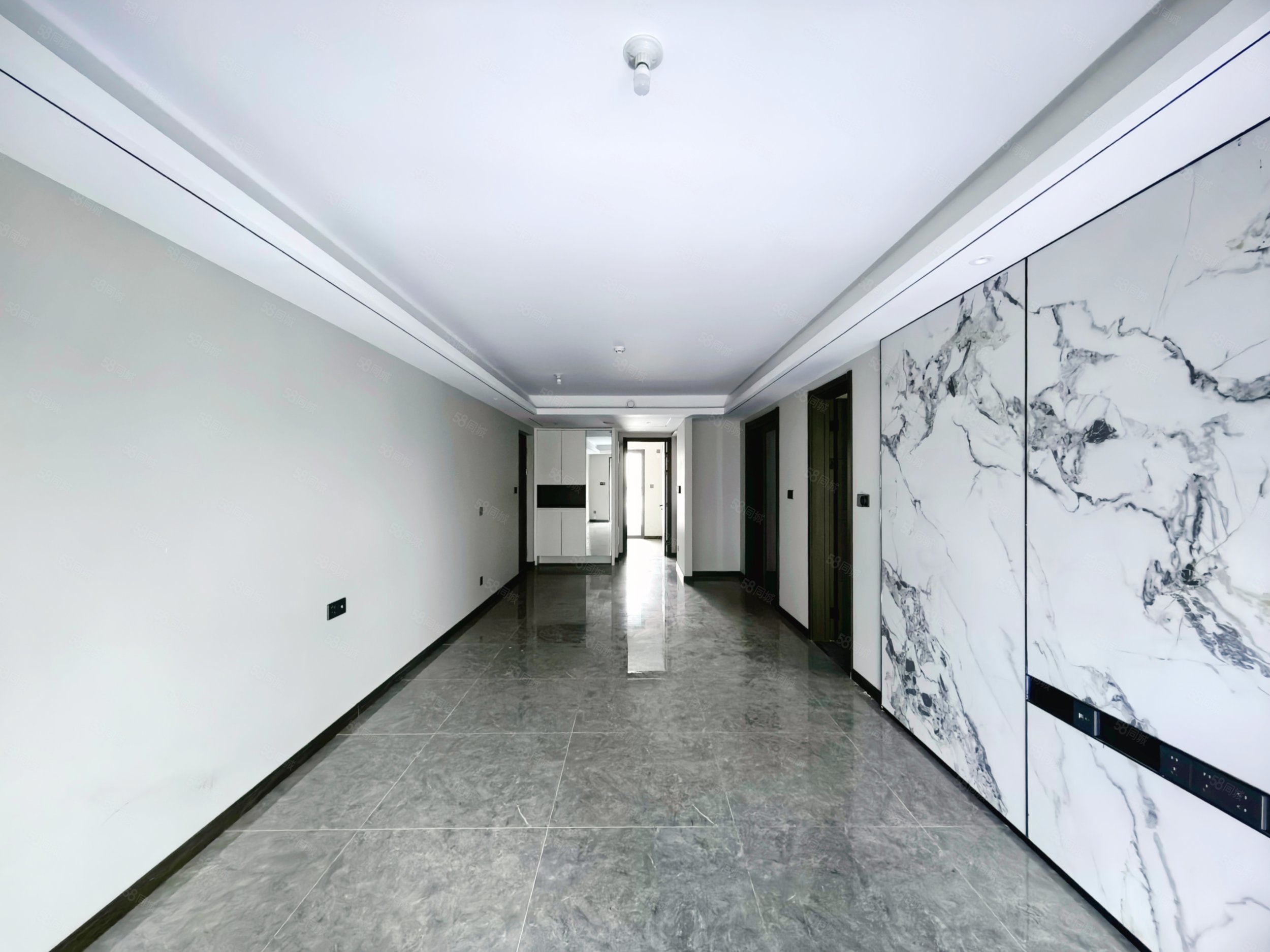 万科理想拾光3室2厅2卫121㎡南129万