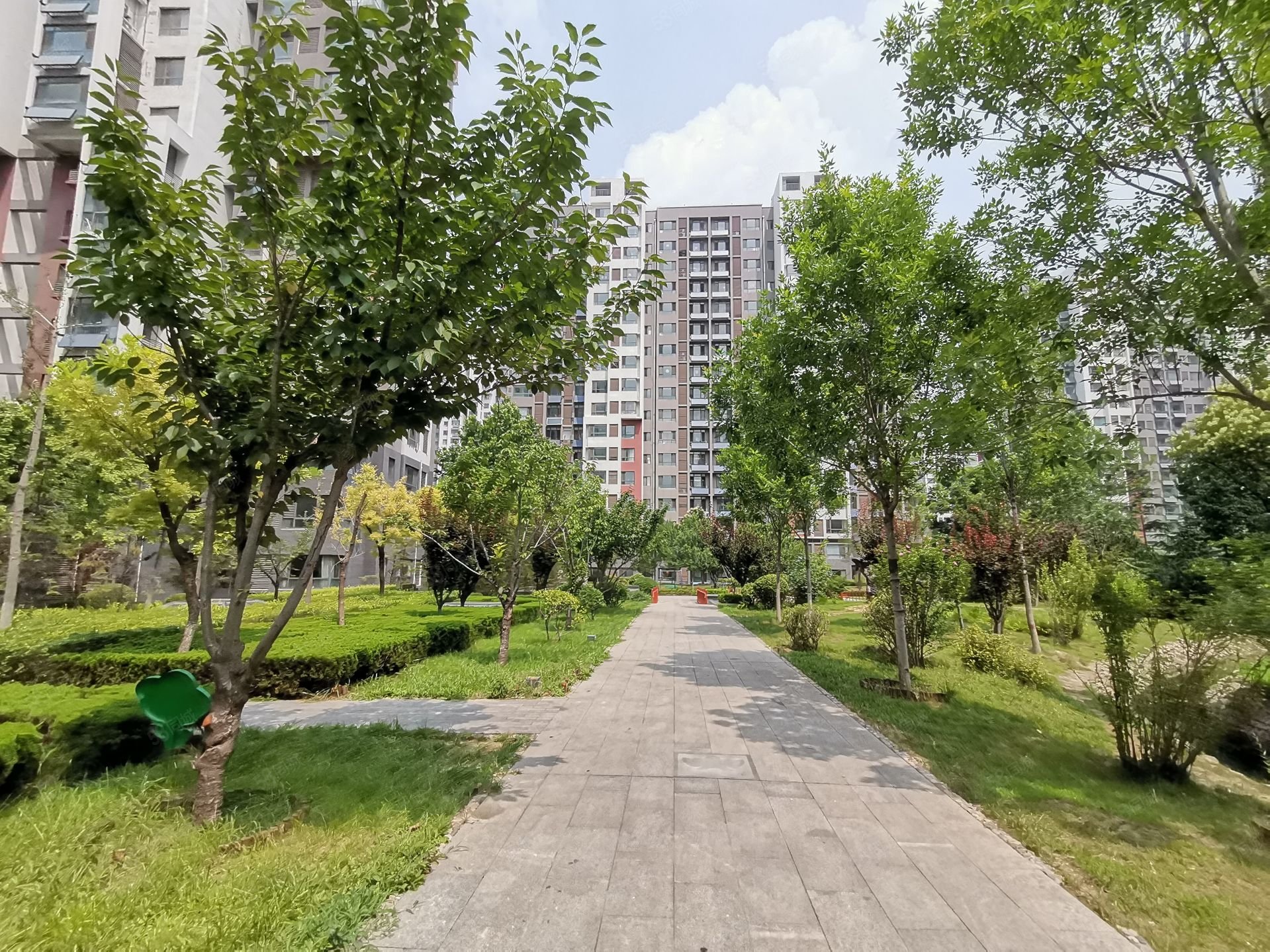 虞河生活城3室2厅1卫120㎡南北105万