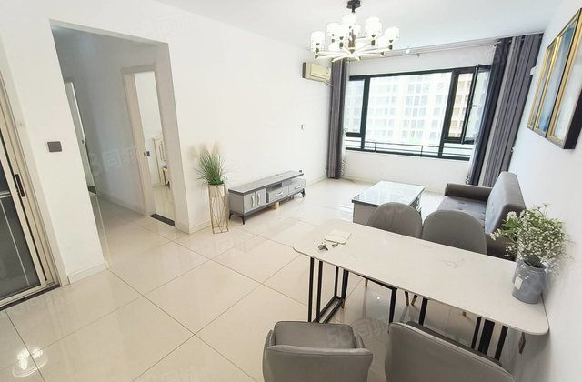 免大税！赠车位储！百合新城 品质小区 三室两厅，人车分流。