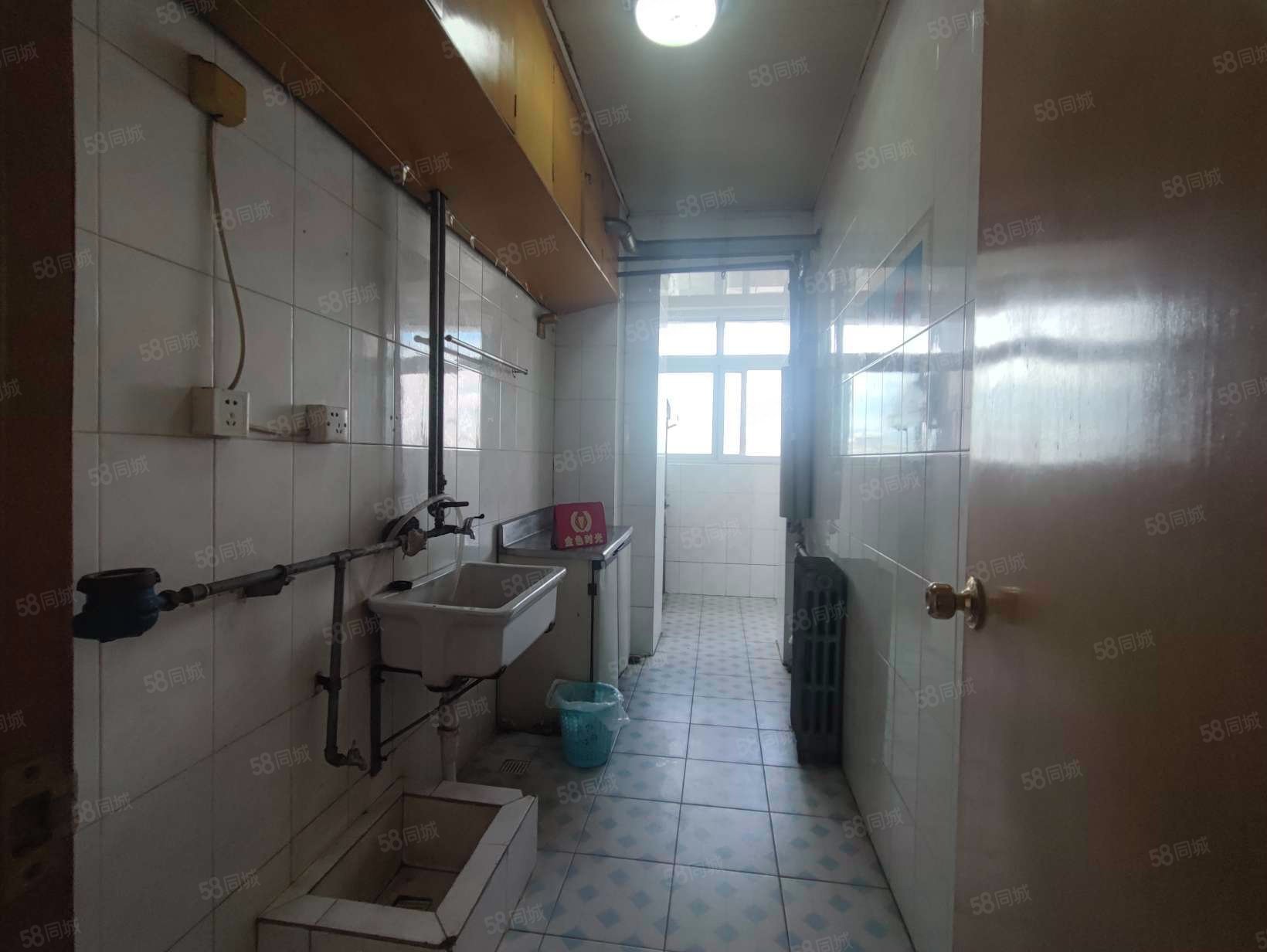 果園西里小區(qū)2室2廳2衛(wèi)85.44㎡南北98萬