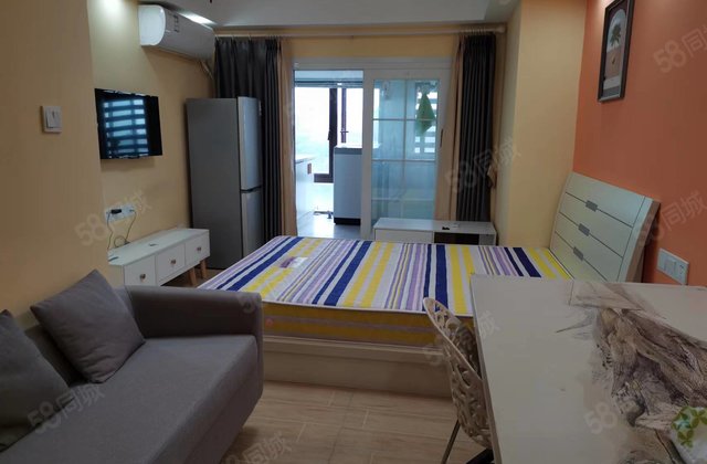 华侨城华悦中心2室2厅36.78㎡39万二手房图片