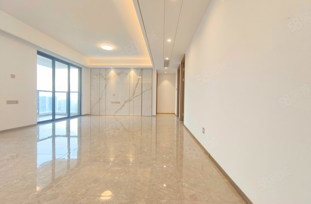 万象府4室2厅126.29㎡395万二手房图片