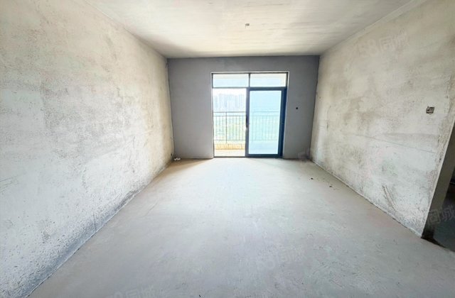 万豪世纪天街(A区)4室2厅142.55㎡110万二手房图片