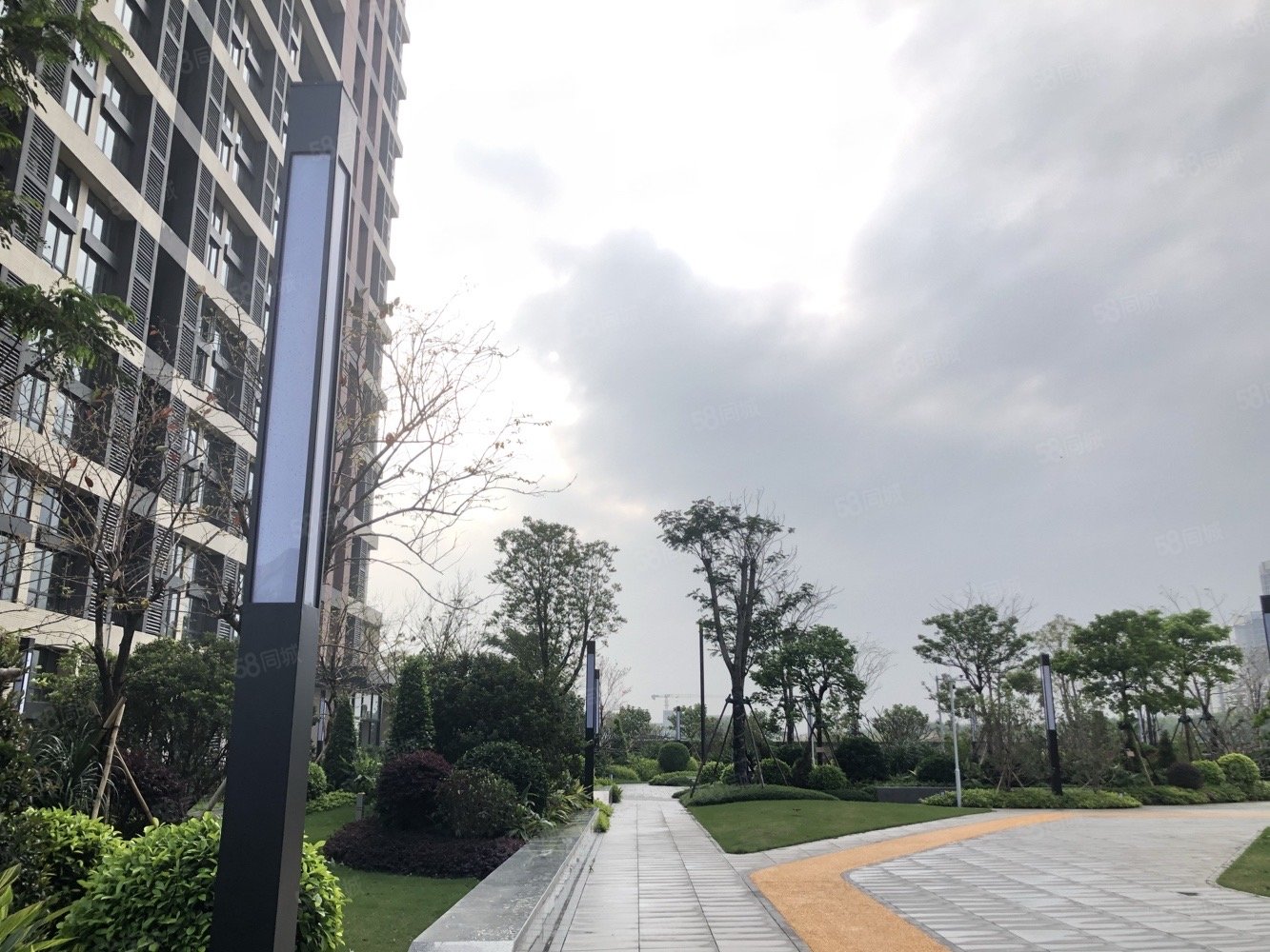 新福港鼎荟2室2厅1卫41㎡南49万