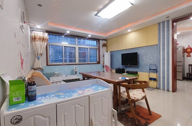 捡  啦 文轩附近 凤凰新城中间层 免大税急售 随时看