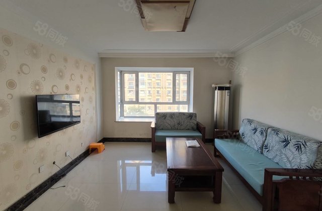 龙湾二期 划文轩！八中！ 精装修 中间楼层