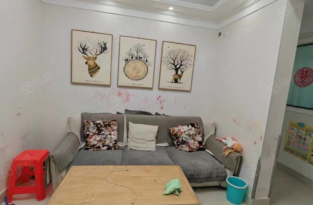 42万！卫育北路怡香园一楼69平两室一厅42万免大税.