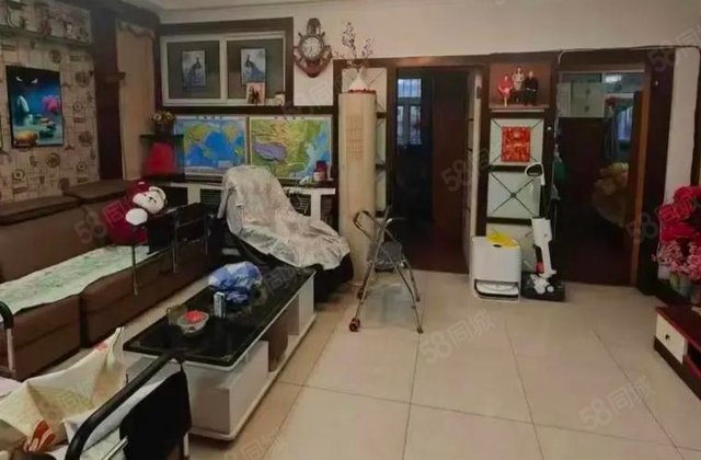 东昌湖畔~乐园小区~孝心1楼~停车方便 免大税