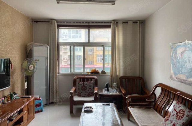 香江二期 均价6千 凤凰湖小区 三室朝阳 中间楼层 停车方便