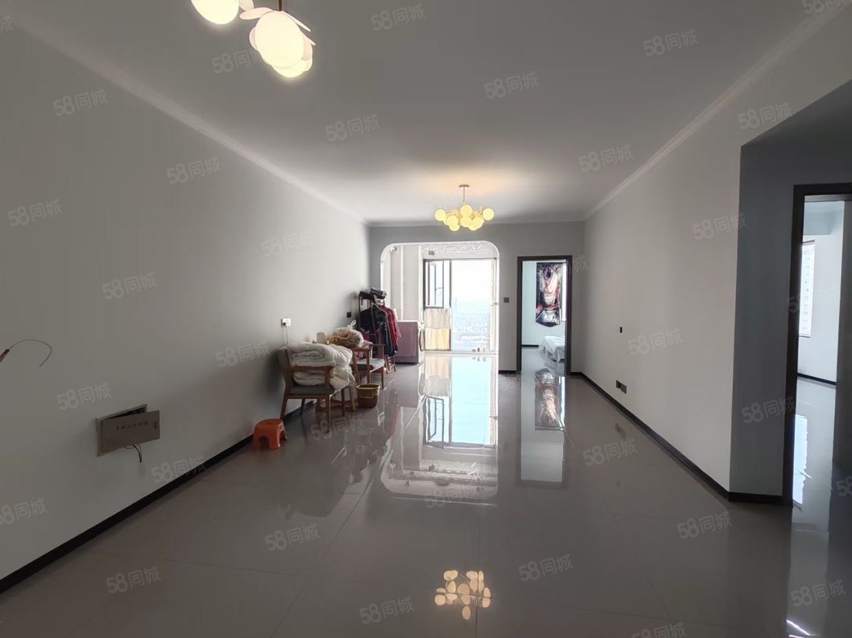 紫苑花园3室1厅1卫106.24㎡南36万